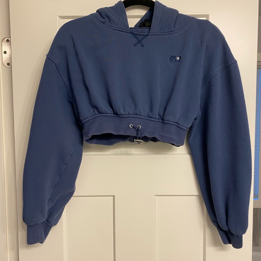Crop hoodie